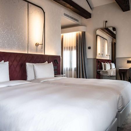 Radisson Collection Hotel, Palazzo Nani Velence Kültér fotó Deluxe room