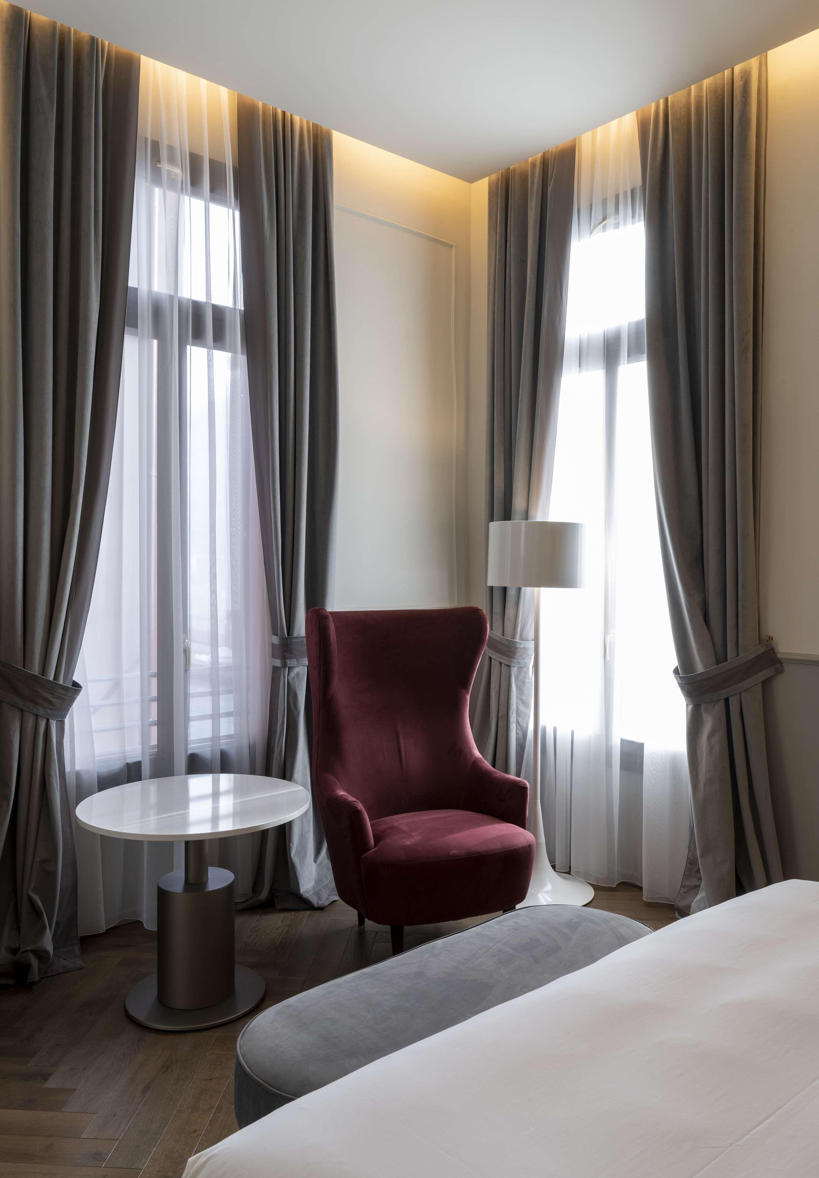 Radisson Collection Hotel, Palazzo Nani Velence Kültér fotó A room at the hotel