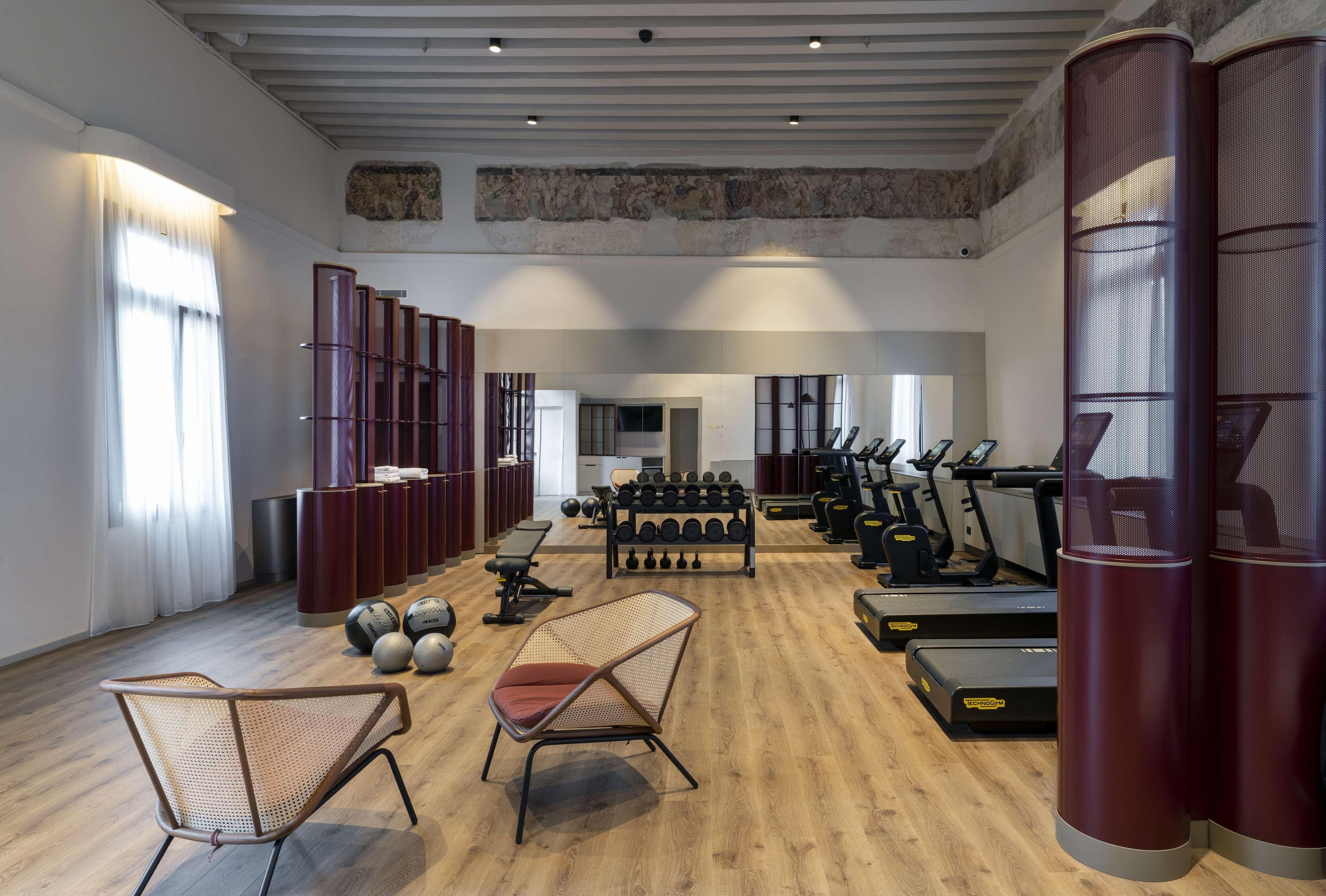 Radisson Collection Hotel, Palazzo Nani Velence Kültér fotó The gym at the hotel